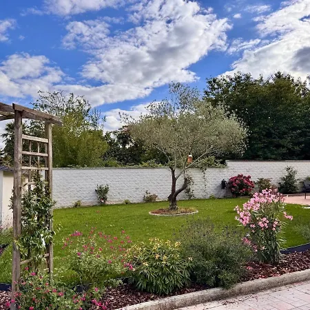 Appartamento Indépendant à Roissy-en-france, Proche Aéroport Cdg *