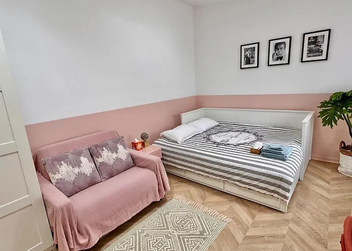 Indépendant à Roissy-en-france, Proche Aéroport Cdg Appartement *